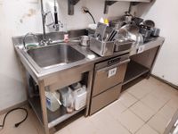 Plonge inox à dosseret, douchette, commande fémorale, 1 bac,…