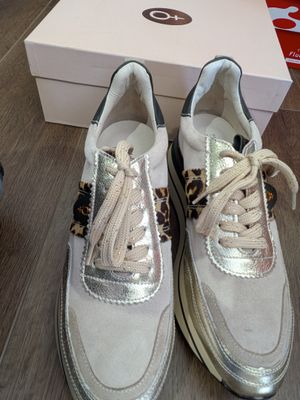 Paire de chaussures
