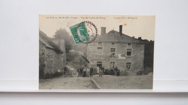 Lioux-les-Monges : Vue du Centre du Bourg. TBE.