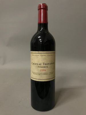 1 Blle Château TROTANOY Pomerol) 2006 - Très belle