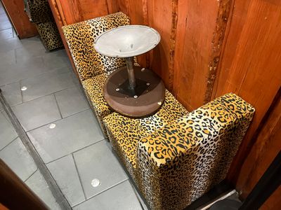 1 lot de 4 fauteuils en tissu LEOPARD