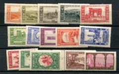 une collection de timbres provenant de différents pays
