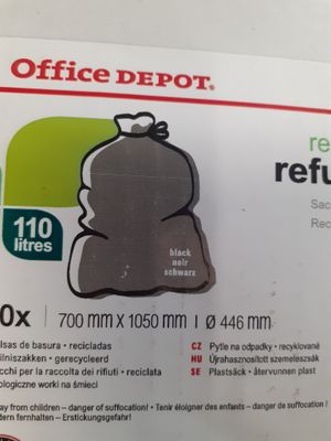 un autocollant au dos d'un paquet de recharges Office Depot