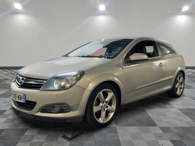 OPEL - ASTRA GTC 1.7 CDTI - 100 COSMO - GO - Mise en service…