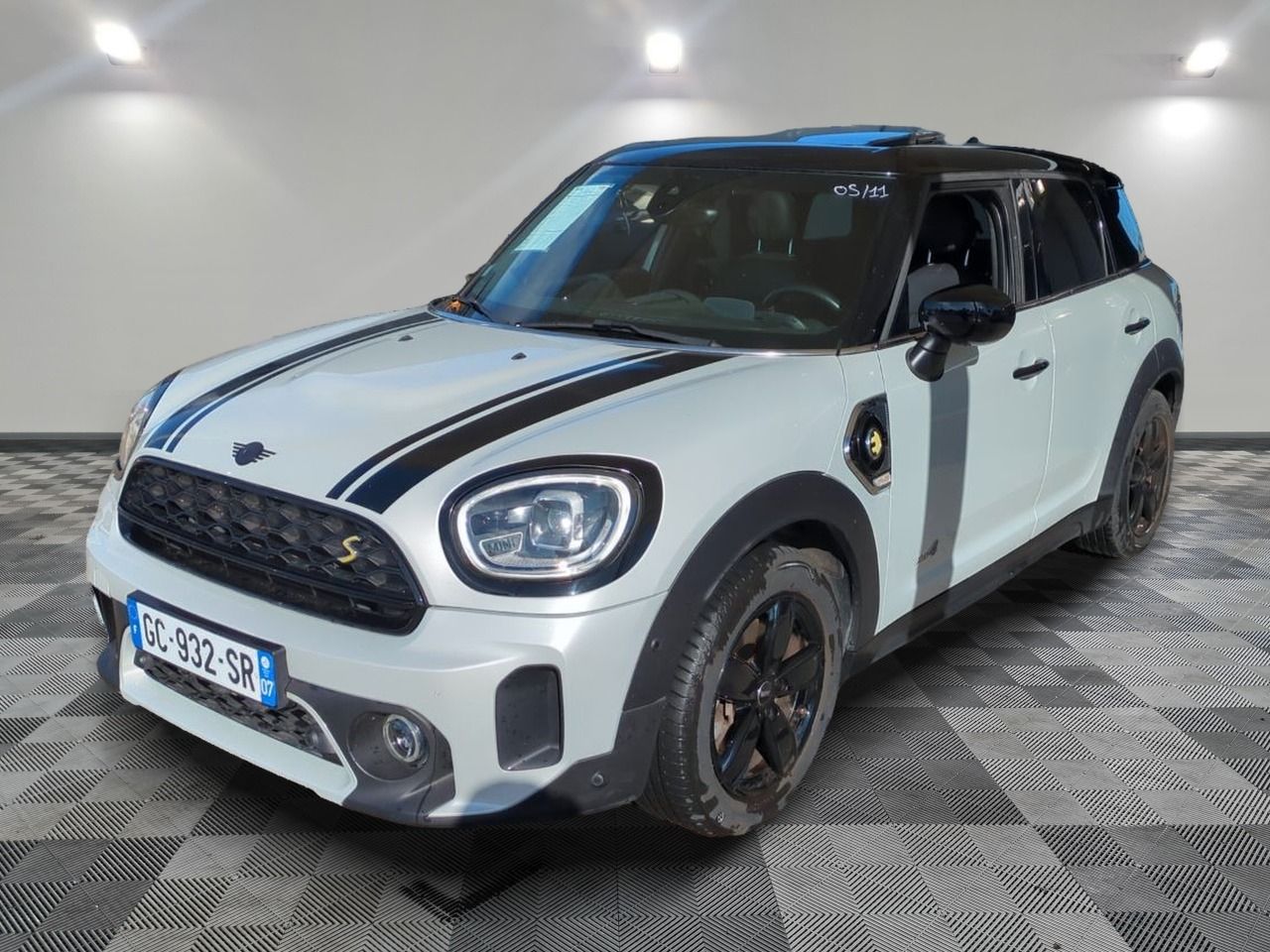MINI - COUNTRYMAN 125 - 95 CH ALL4 BVA6 COOPER SE ESSENTIAL …