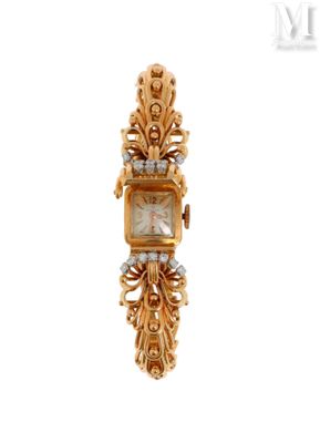 une montre-bracelet de femme ornée de diamants