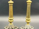paire de chandeliers anciens en laiton