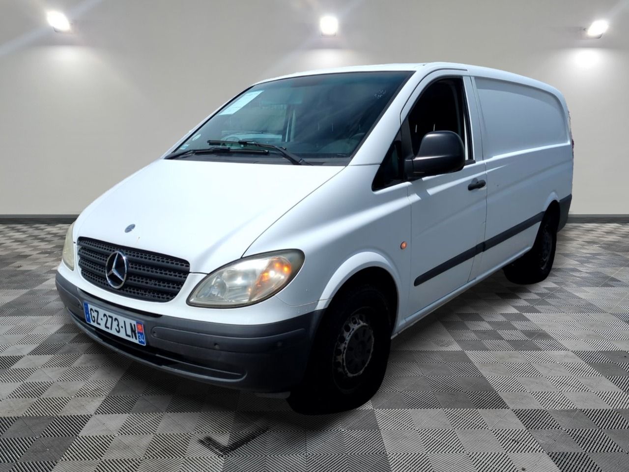 MERCEDES - VITO CDI COMPACT 3T0 D-SIGN - GO - Mise en servic…