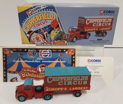 Corgi camion Chipperfields Circus année 1994