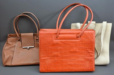 Lot de 3 grands sacs en cuir dont Chabrand, Giorgio Fedon.