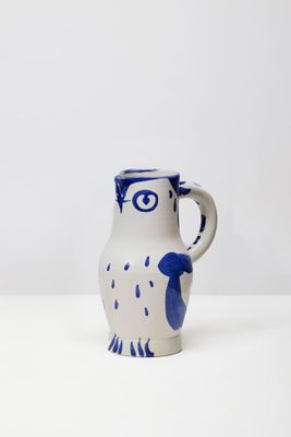 tasse bleu et blanc en forme de chouette, avec anse