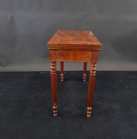 Table de jeu en acajou et placage d'acajou. (photo 5)