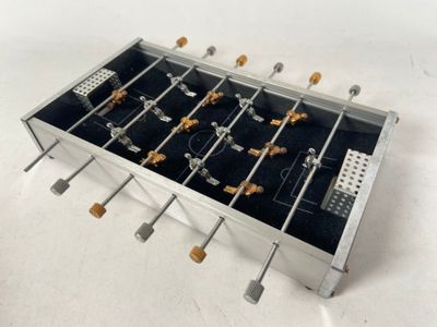 a foo foo foo table that is made out of metal