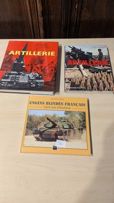 Lot de 3 livres : - « Histoire illustrée de l’Artillerie » -…
