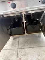 Friteuse professionnelle double Bac Electrolux en ions. (photo 3)
