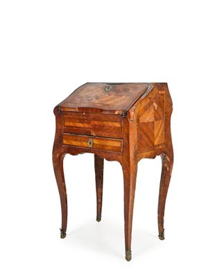 Bureau dos d'âne de dame en placage de satiné et amarante. I… - Photo 1