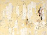 une peinture représentant un oiseau sur le mur d'un immeuble