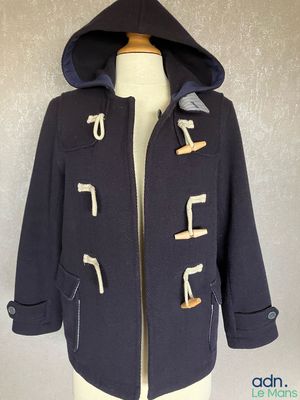 a close up of a coat on a mannequin mannequin mannequin mannequin mannequin mannequin mannequin mannequin
