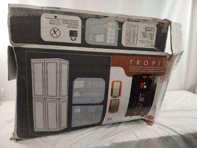 une boîte sur laquelle figure l'image d'un réfrigérateur