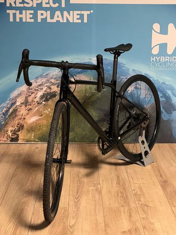GIANT – Vélo musculaire Contend SL 1 disc. Taille S. Black 