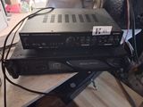a picture of a stereo system sitting on top of a table