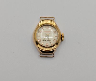 l'image d'une montre sur une surface blanche