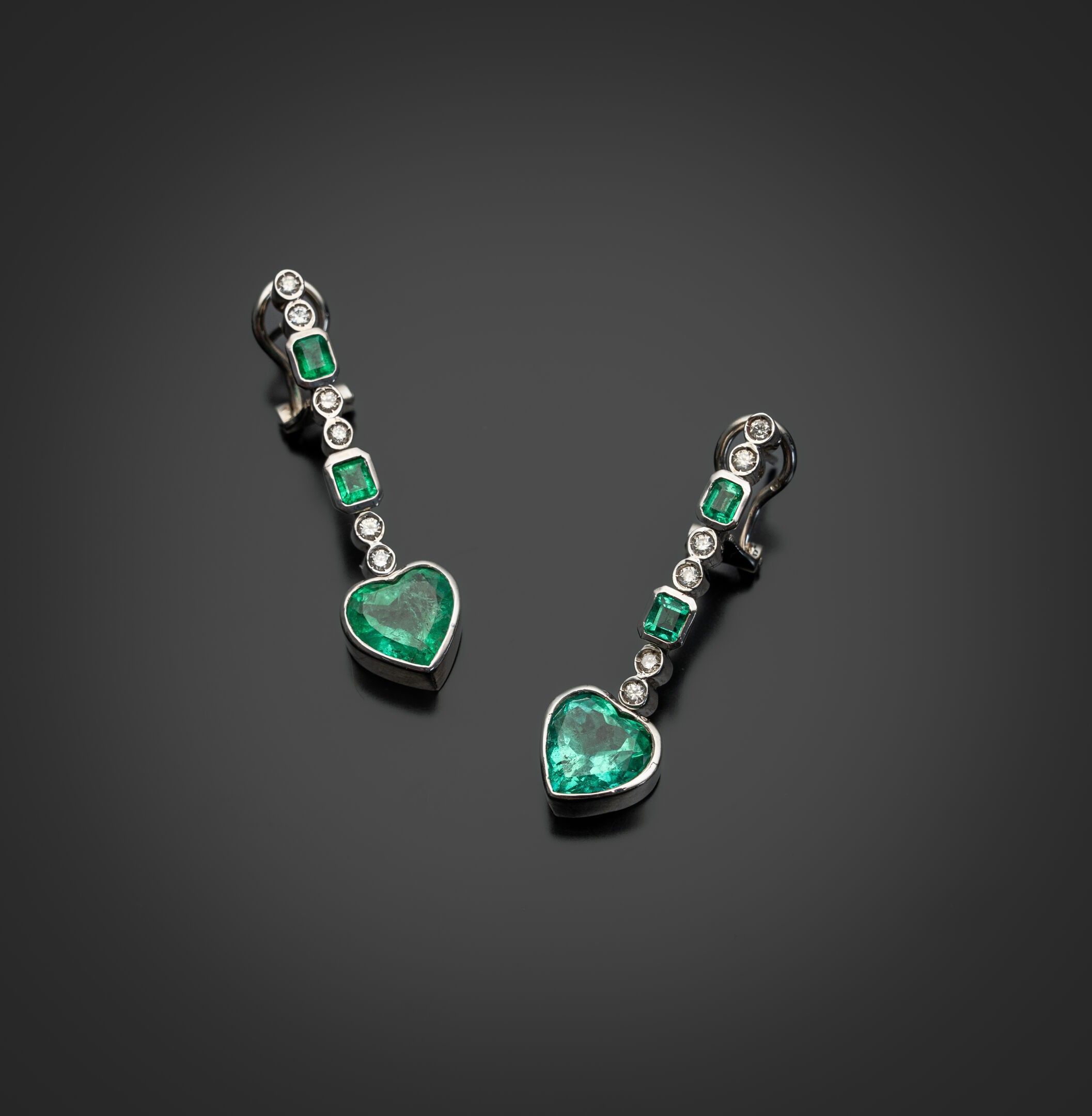 Objets d'art & Curiosités