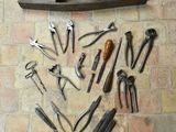 many different types of tools that are on the floor