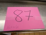 un post-it rose sur lequel est inscrit le chiffre six