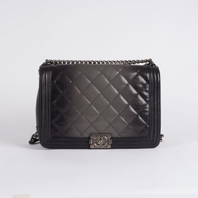 CHANEL "Boy". - Photo 1