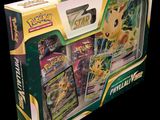 une boîte de cartes Pokémon qui se trouvent dans la boîte
