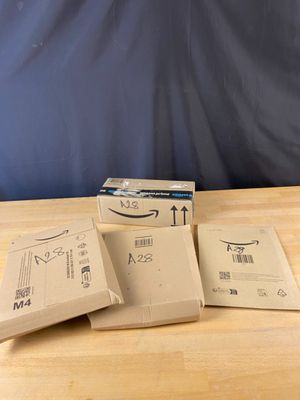 Lot de 4 colis Mystère (Retour Amazon,NPAI ,Adresse incomplè…