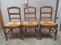 Lot de 8 chaises paillées en bois fruitier - XIXe (3 modèles… (photo 6)