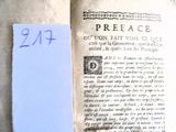 un bout de papier sur lequel il y a une trace de marqueur bleu