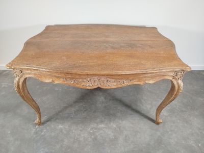 Table de salon rectangulaire en chêne naturel mouluré et scu…