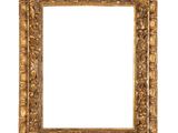 un cadre en vieil or orné d'un motif décoratif sur fond blanc