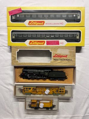 LILIPUT – Lot comprenant 1 locomotive type vapeur 230 SNCF,Réf 10470 2 - Photo 1