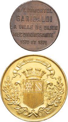 deux pièces d'or et d'argent sur lesquelles figure un blason