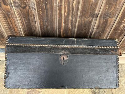 Petite MALLE de voiture époque XIXe (vers 1820) en bois et t…