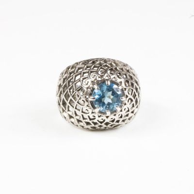 Bague dôme esprit joaillerie en argent, dôme ajouré en reper…