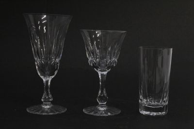 CRISTALLERIE DE BAYEL partie de service de verres en cristal…