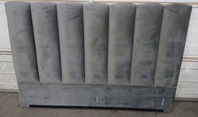 Tête de lit KELP MICADONI, en velours gris , dimensions: H12…