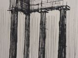 dessin représentant une image en noir et blanc d'un bâtiment sur lequel sont installés des échafaudages