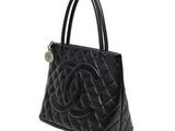 chanel black quilted leather tote bag