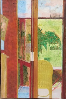 un tableau représentant une chaise jaune devant une fenêtre