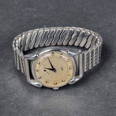 a watch that is sitting on a table