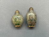 paire de tabatières chinoises de type « cloissant » ornées de motifs floraux