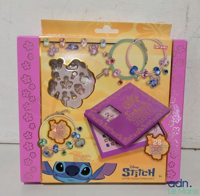 disney lilo jewelry set in a pink box with a yellow background