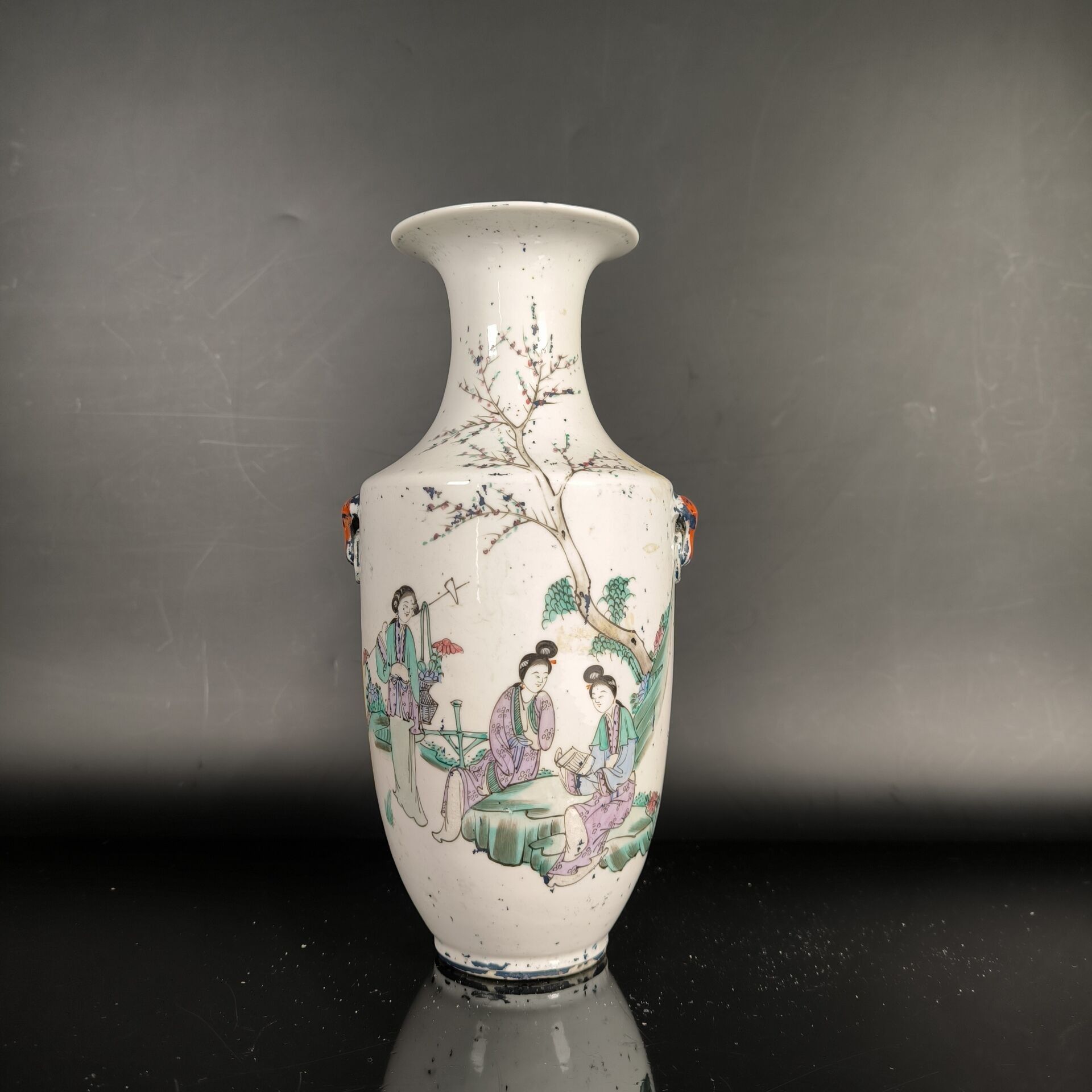 Céramiques & Porcelaine