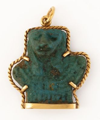 AMULETTE montée en pendentif Egypte, XXème Siècle